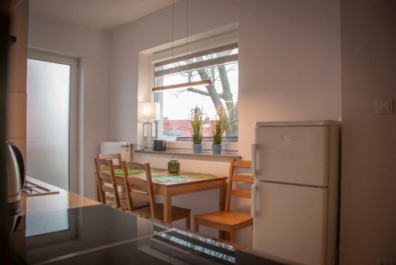 Noclegi "Boczna 5A" Apartamenty Goscinne 스자브노-즈드로이 외부 사진